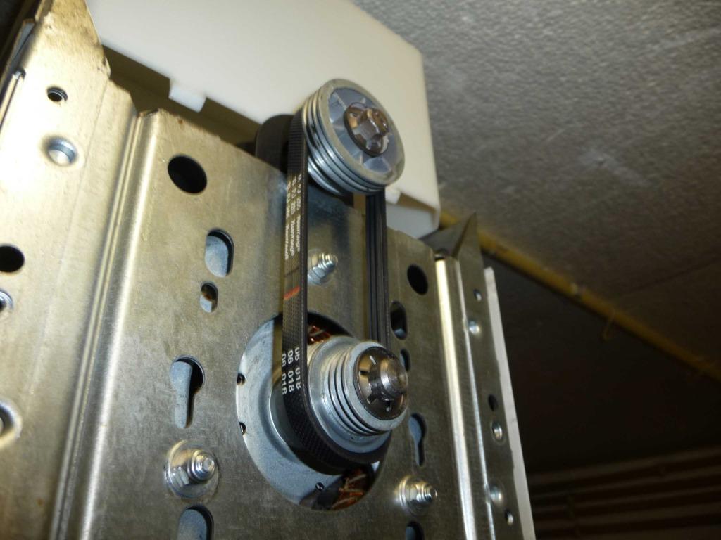 courroie de moteur GTS 40  HORMANN, Maison & Meubles, Maison & Meubles | Autre, Neuf, Enlèvement ou Envoi