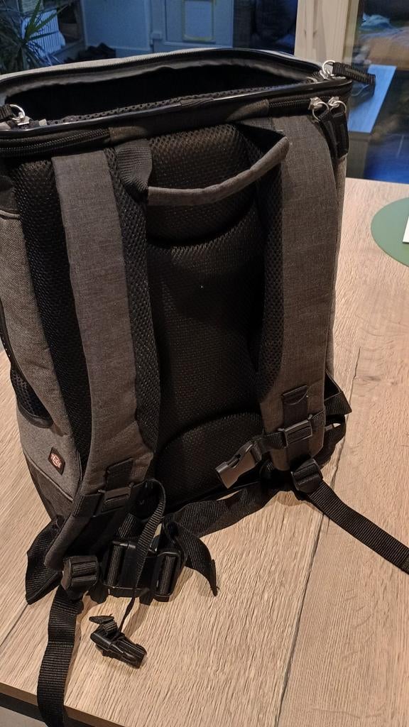 Hondenrugzak paar keer gebruikt, Ophalen