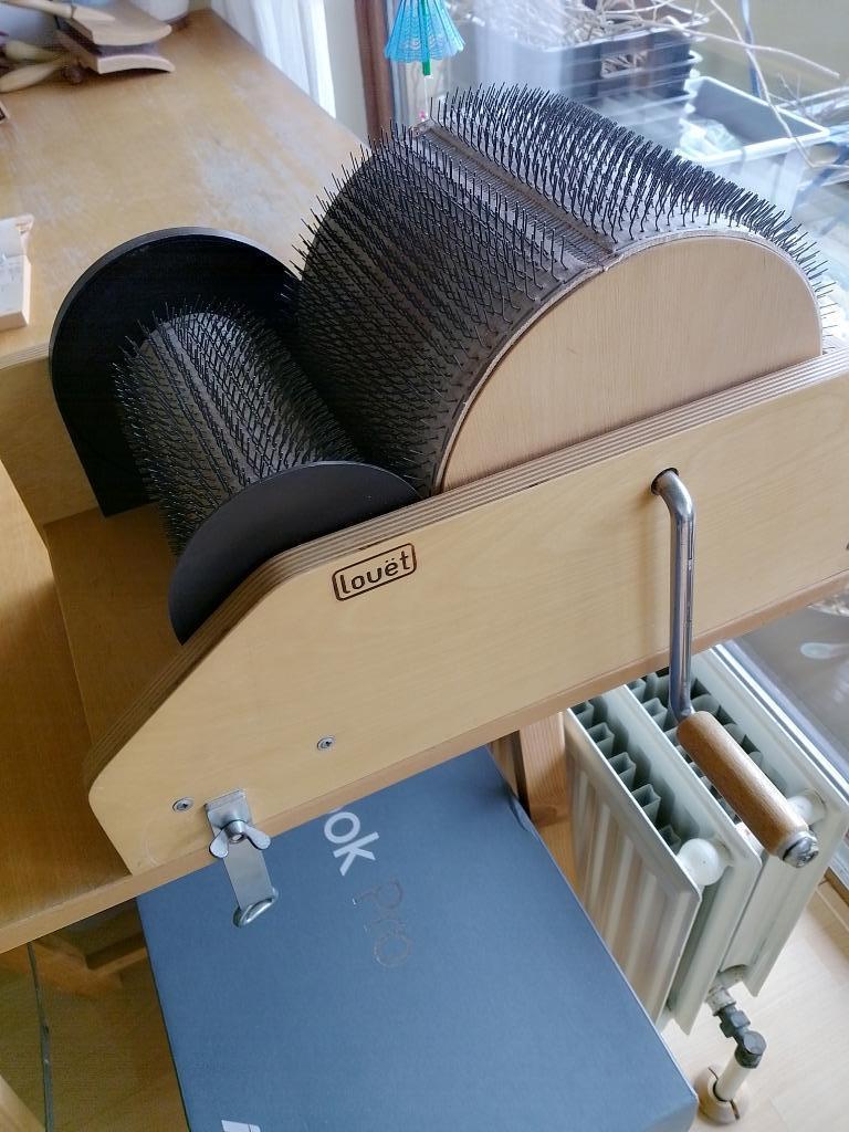 Kaardmolen te huur, Enlèvement