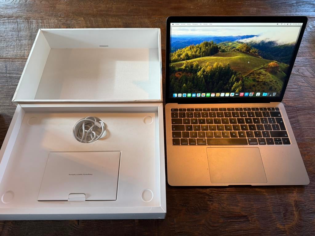 Apple MacBook Air 2019 1,6GHz i5 8GB 128GB SSD MacOS Sonoma, Informatique & Logiciels, Apple Macbooks, MacBook Air, 128 GB ou moins