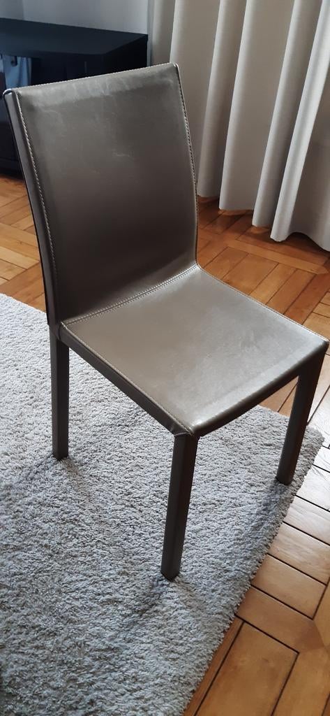 3 stoelen taupe lederlook 35€ totaalprijs, Ophalen, Zo goed als nieuw