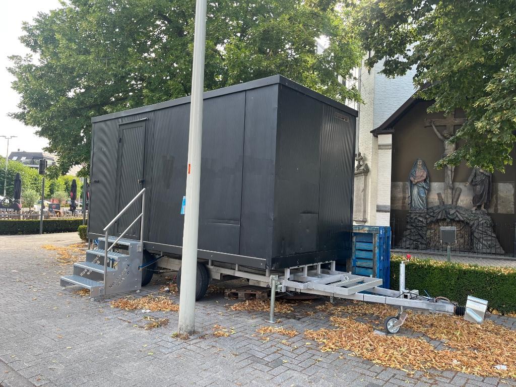 Wc wagen te huur, Ophalen, Zo goed als nieuw
