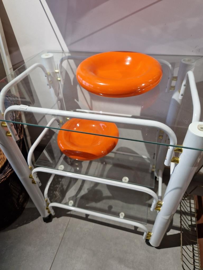 Hollywood Regency bijzettafel trolley , wit en goud kleur, Antiek en Kunst, Kunst | Designobjecten, Ophalen of Verzenden