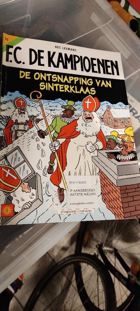 FC De kampioenen - 10 - De ontsnapping van Sinterklaas, Boeken, Eén stripboek, Hec Leemans, Ophalen, Gelezen