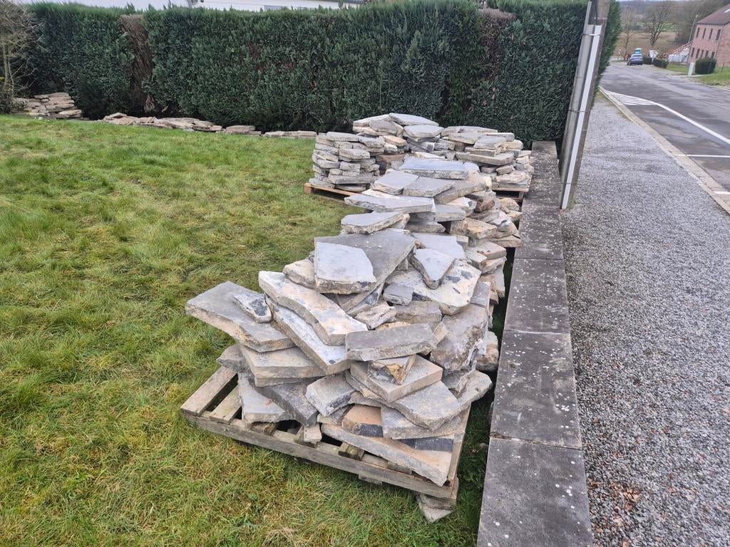 Cassons en pierre bleue 60m²