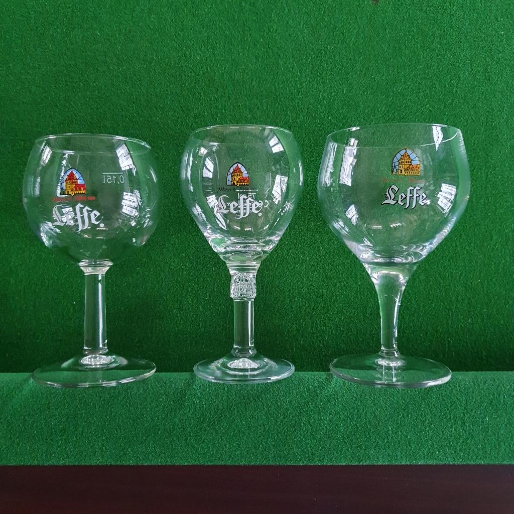 3 kleine Leffe glaasjes., Verzamelen, Biermerken, Ophalen of Verzenden, Zo goed als nieuw, Glas of Glazen, Leffe