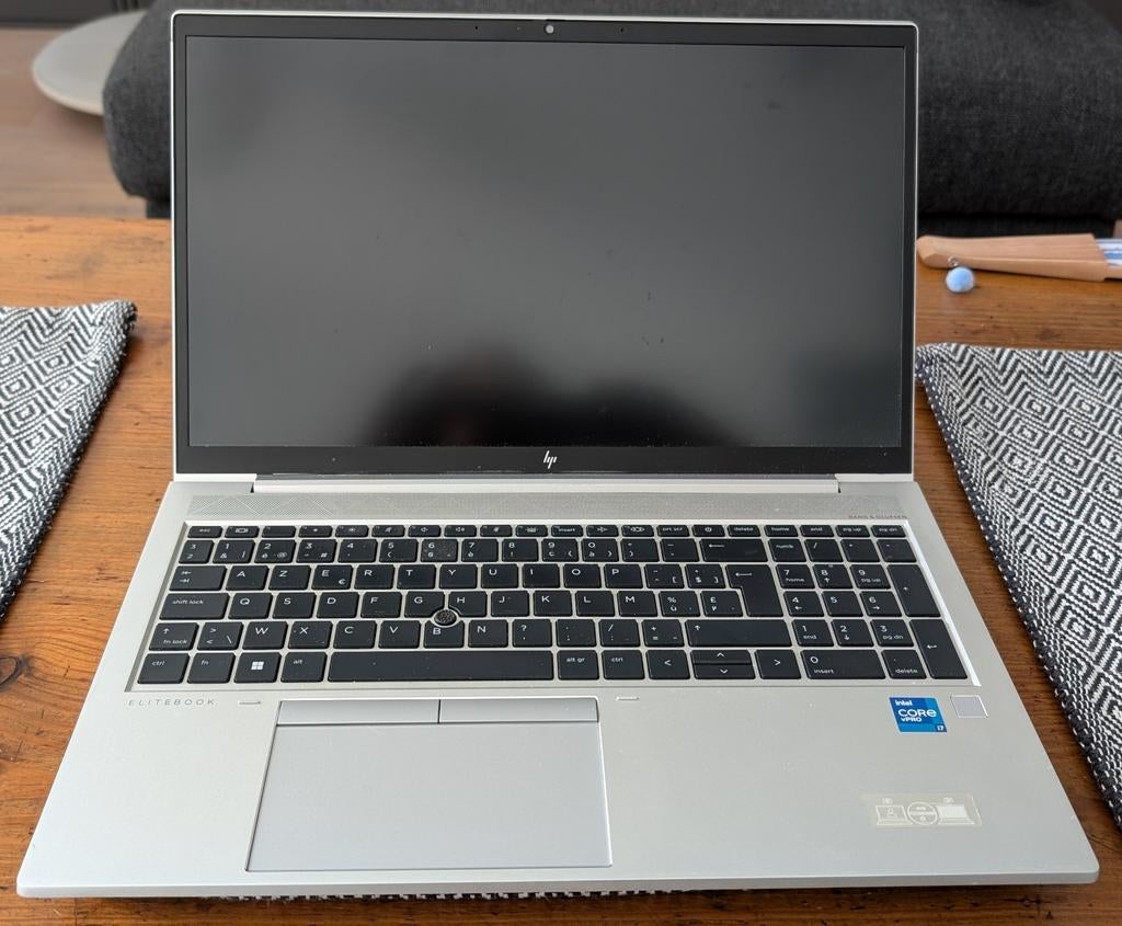 Hp EliteBook G8 i7, Computers en Software, Ophalen, 256 GB, Zo goed als nieuw, HP