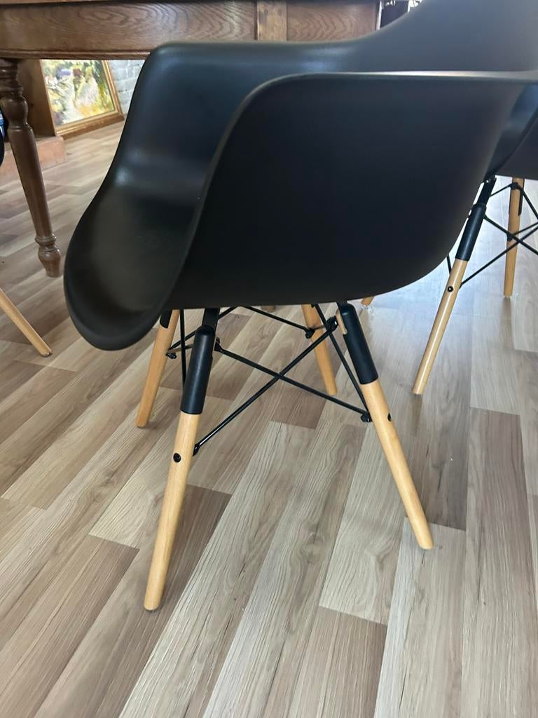 4 Chaises salle a manger, Enlèvement, Comme neuf