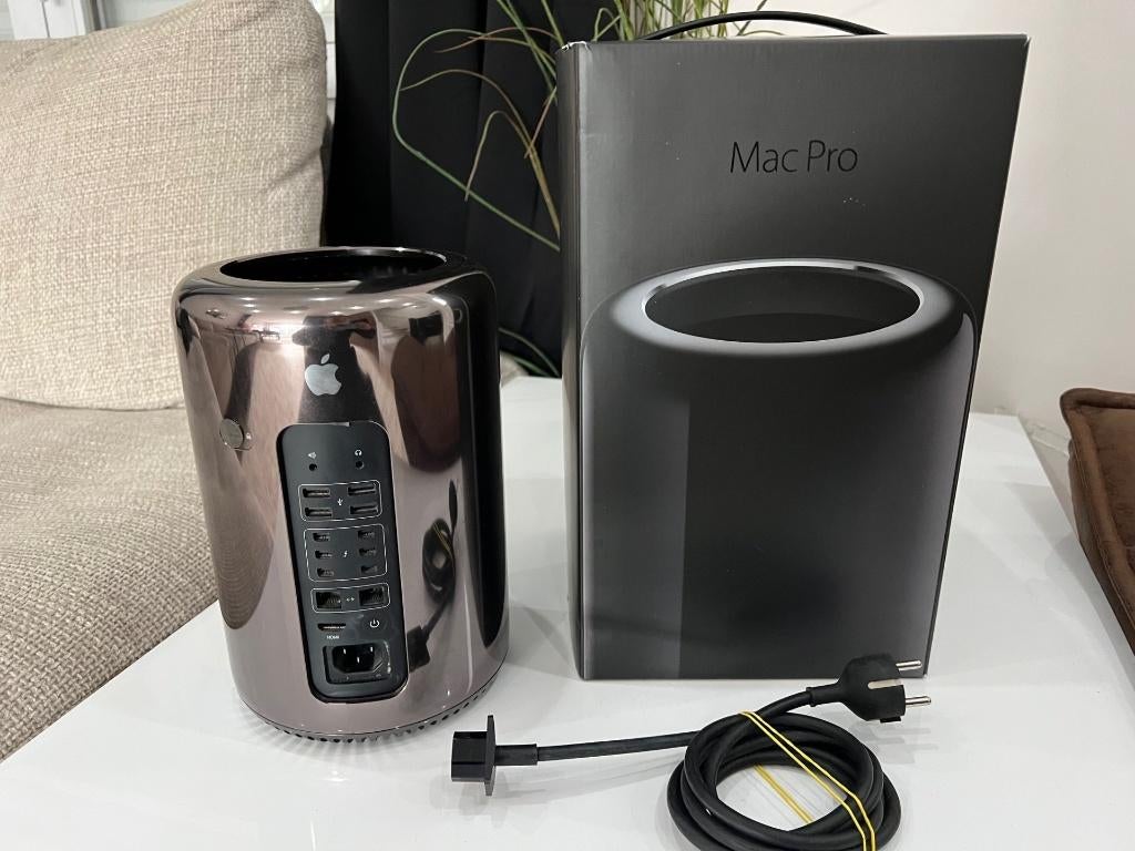 Apple Mac Pro - 32 Gb RAM / 500 Go SSD, Informatique & Logiciels, 32 GB, SSD, Comme neuf, Enlèvement