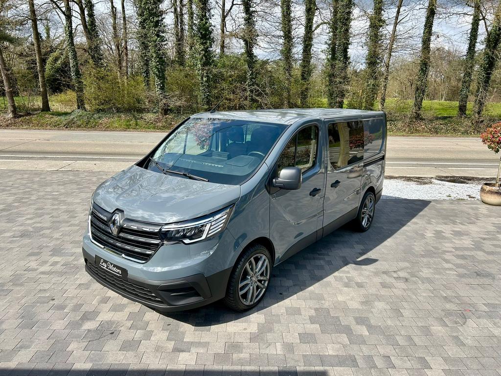 AUTOMAAT | 6 ZIT | RENAULT TRAFIC | DUBBEL CABINE, Automaat, Euro 6, Bedrijf, Diesel
