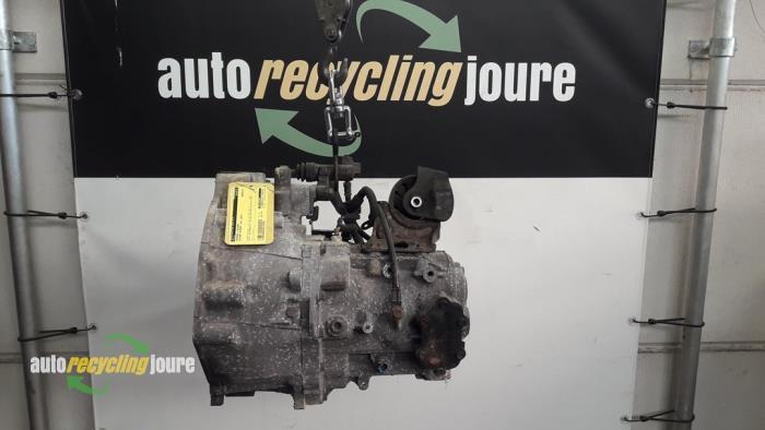 Boîte de vitesse d'un Nissan Almera Tino (Almera Tino 01-), -, -, 3 mois de garantie, Utilisé