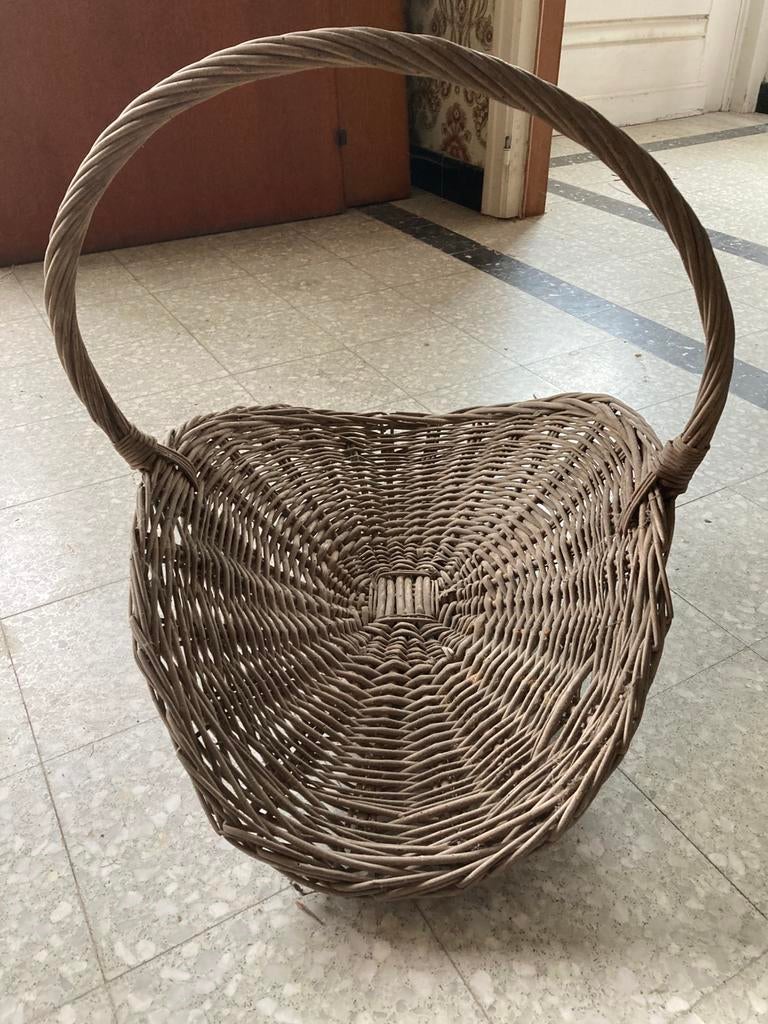 Oude houtmand met handvat, Antiek en Kunst, Ophalen