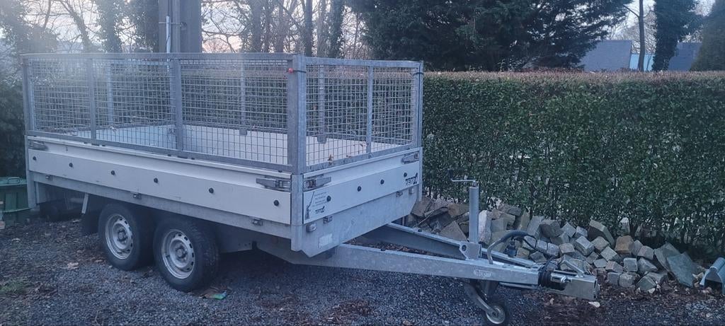 Henra 2000kg, Auto diversen, Ophalen