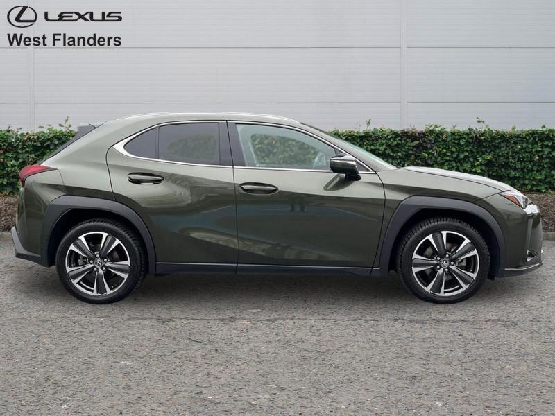 Lexus UX300H Executive Line+cam+gps+sens V+A, Autos, 199 ch, Euro 6, Noir, 5 portes