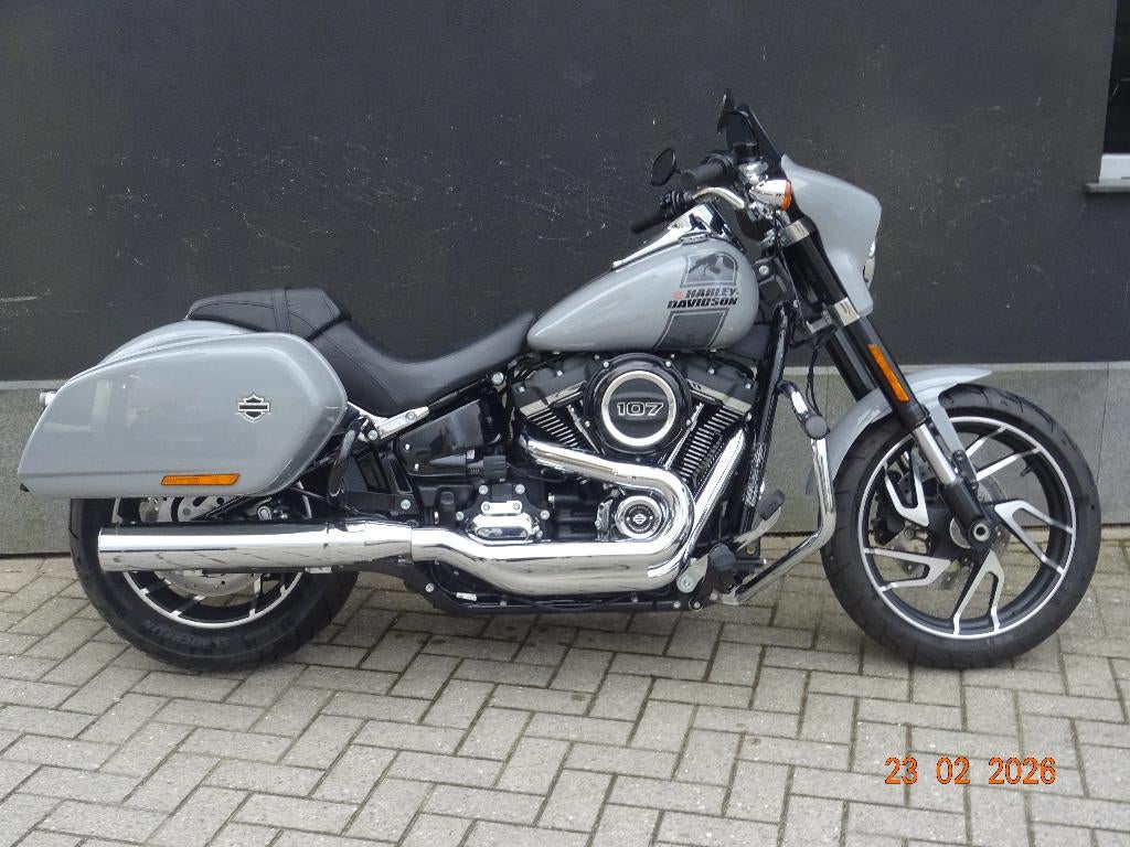 Harley Davidson Sport Glide '2024, Motoren, 2 cilinders, Motorrijbewijs A, Sportuitlaat, Particulier