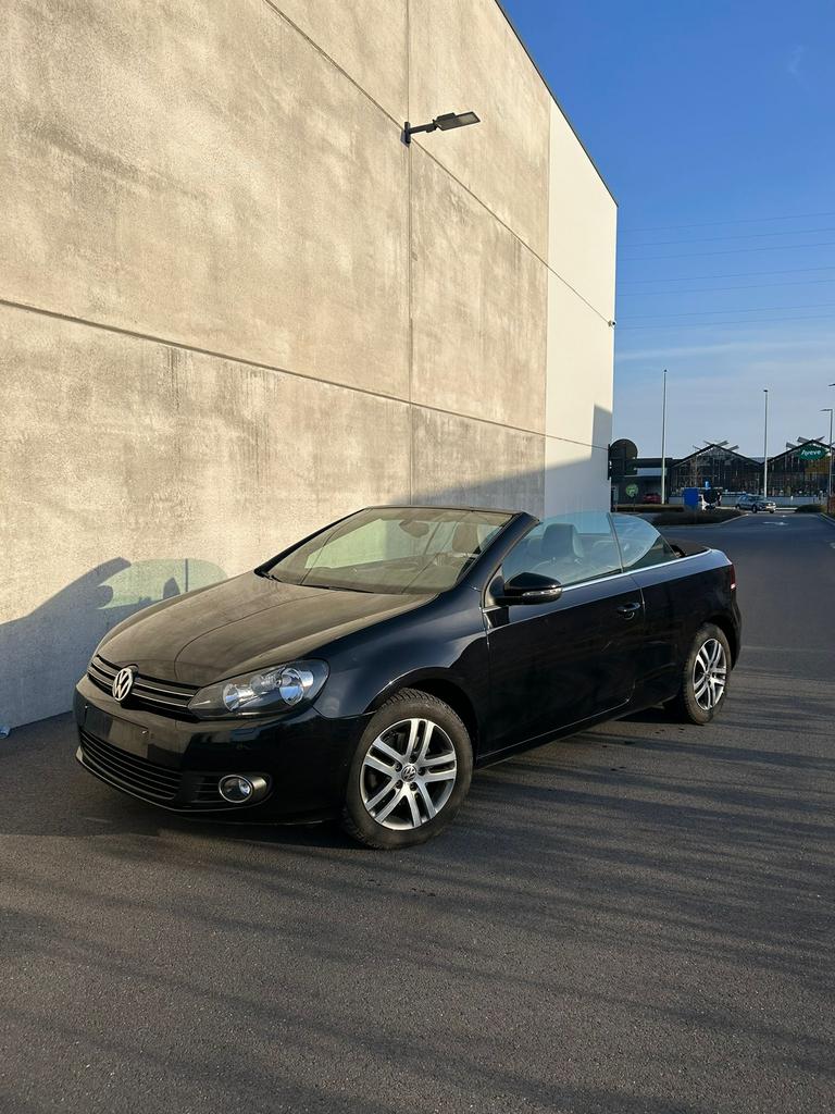 Vw golf cabrio 1.2 benzine bj:2012 km 131150 1jaar garantie, Auto's, Euro 5, Cabriolet, Alcantara, Bedrijf