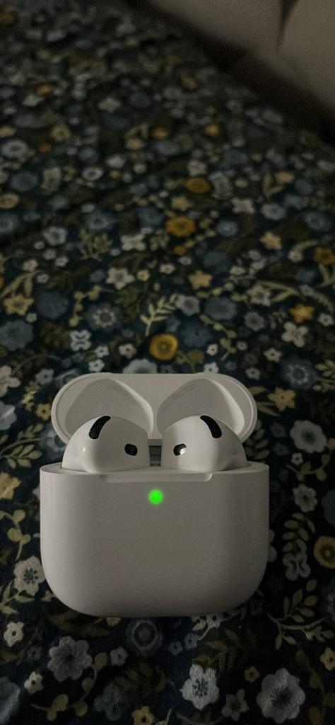 Airpods 4 met ANC, Telecommunicatie, Ophalen of Verzenden, Zo goed als nieuw