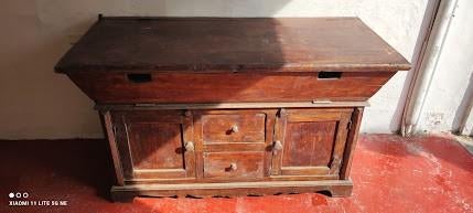 Madia, Antiek en Kunst, Ophalen