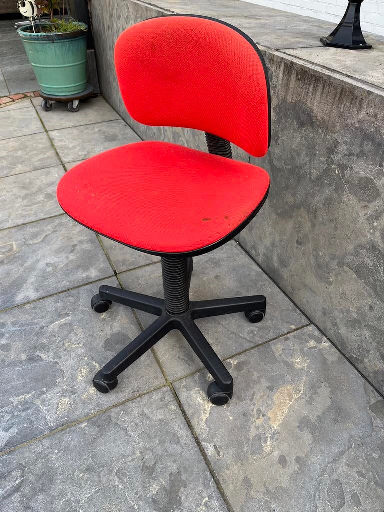 Bureaustoel rood, Ophalen, Zo goed als nieuw, Rood, Bureaustoel