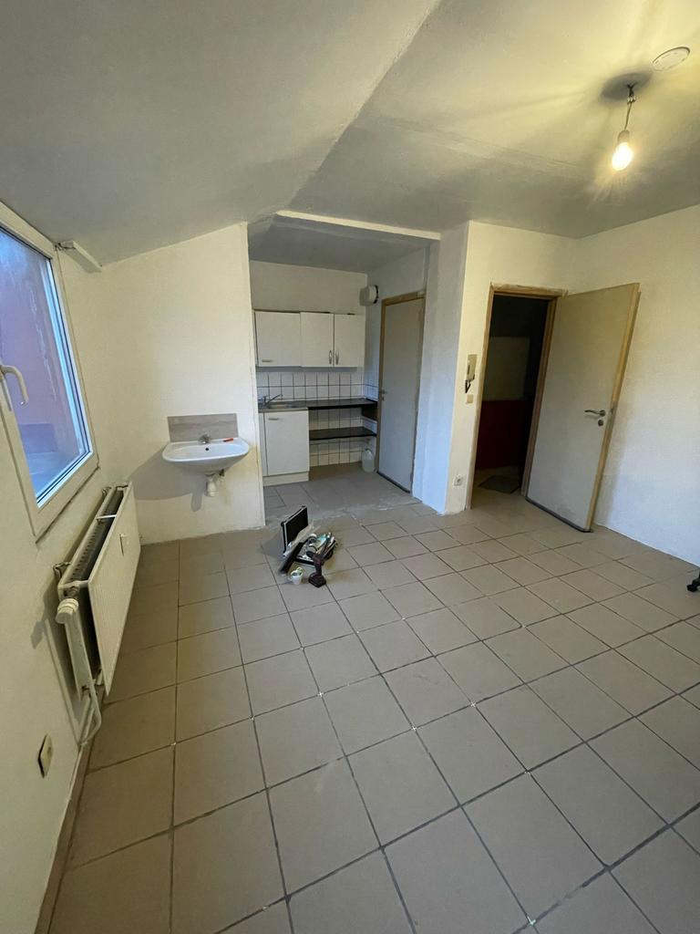 Studio à louer dans l’hypercentre de Saint-Nicolas, Immo, Appartements & Studios à louer, Liège (ville), 20 à 35 m²