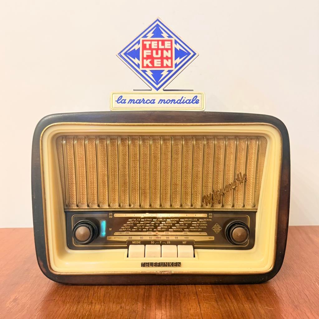 RADIO À TUBE VINTAGE TELEFUNKEN MIGNONETTE MF DOLCE VITA ‘50, Envoi