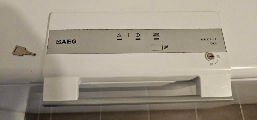 AEG congélateur blanc, longueur 106cm, Electroménager, Hottes, Utilisé, Autoportant