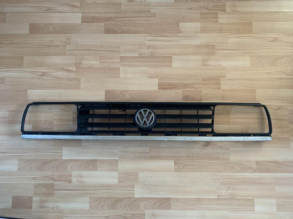 grille vw jetta II 1983 tot 1992 3 lamellen, Auto-onderdelen, Overige Auto-onderdelen, Volkswagen, Gebruikt, Ophalen