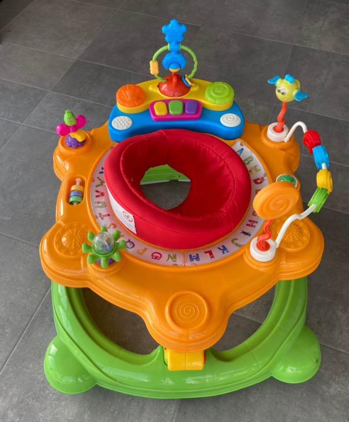 Loopkar met muziek, Ophalen, Zo goed als nieuw, 6 maanden tot 2 jaar