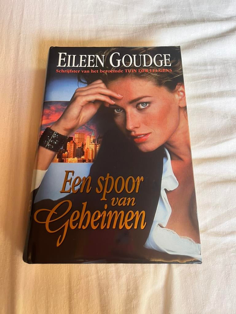 E. Goudge - Een spoor van geheimen, Boeken, Ophalen of Verzenden, E. Goudge