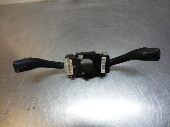 Commutateur combi colonne de direction d'un Volkswagen Golf, Autos : Pièces & Accessoires, Tableau de bord & Interrupteurs, Volkswagen