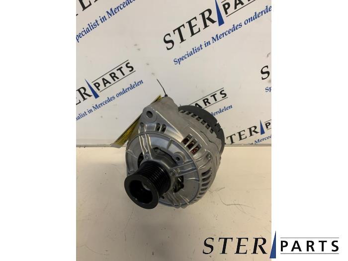 Dynamo d'un Mercedes SL, Autos : Pièces & Accessoires, Moteurs & Accessoires, Mercedes-Benz, Neuf, 12 mois de garantie, Enlèvement ou Envoi