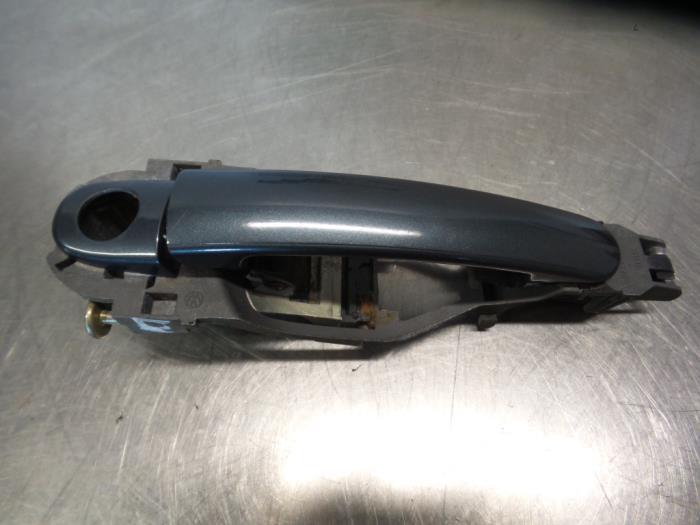 Portiergreep 4Deurs links-voor van een Volkswagen Polo (Polo, Gebruikt, -, Volkswagen, -