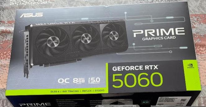 ASUS Prime RTX 5060 OC grafische kaart, Computers en Software, Ophalen, GDDR6, Zo goed als nieuw, HDMI