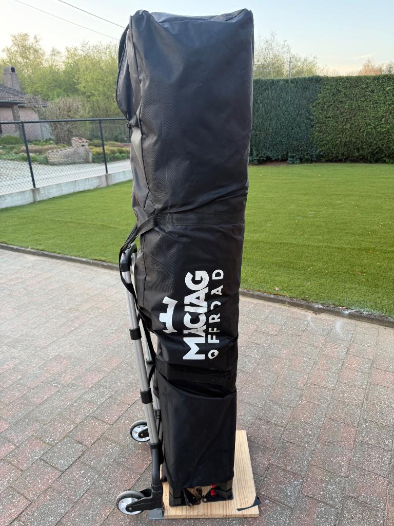 Race tent, Ophalen, Zo goed als nieuw