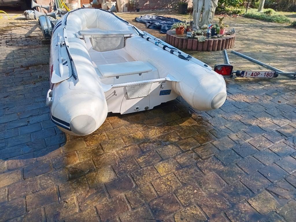 RIB SUZUMAR + 9.9PK SUZUKI + TRAILER PEGA, Watersport en Boten, Rubberboten, Ophalen