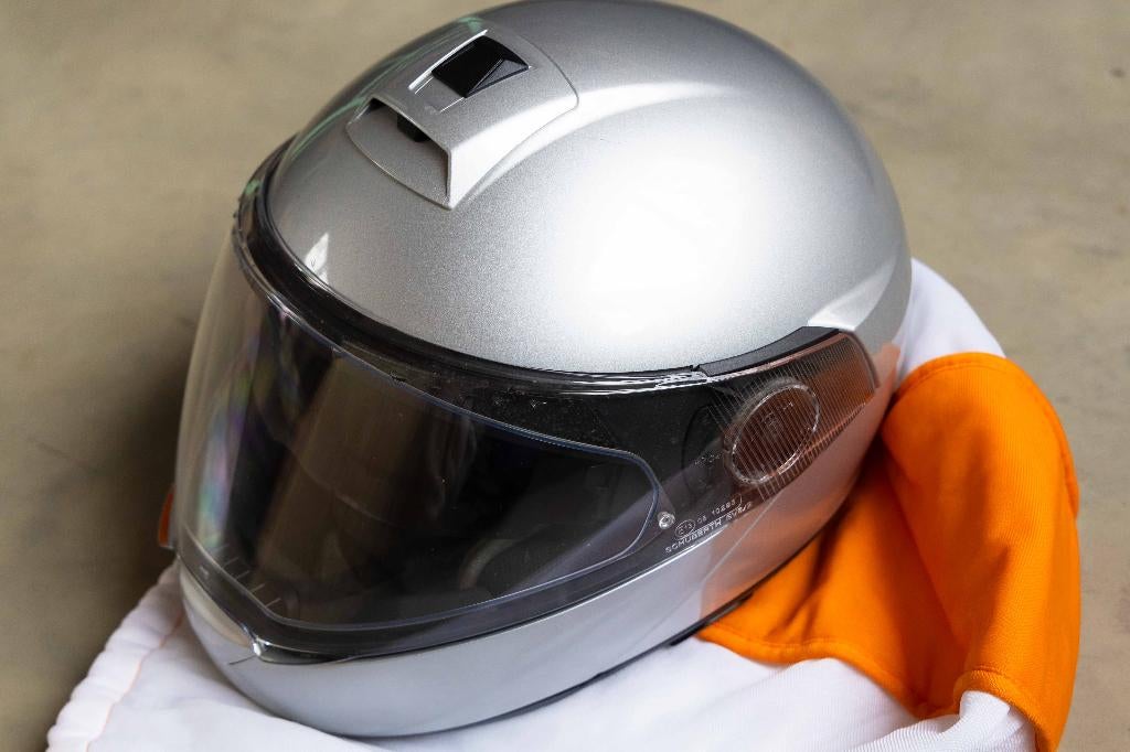 SCHUBERT PRO MOTORHELM C4, Motoren, Ophalen, Systeemhelm