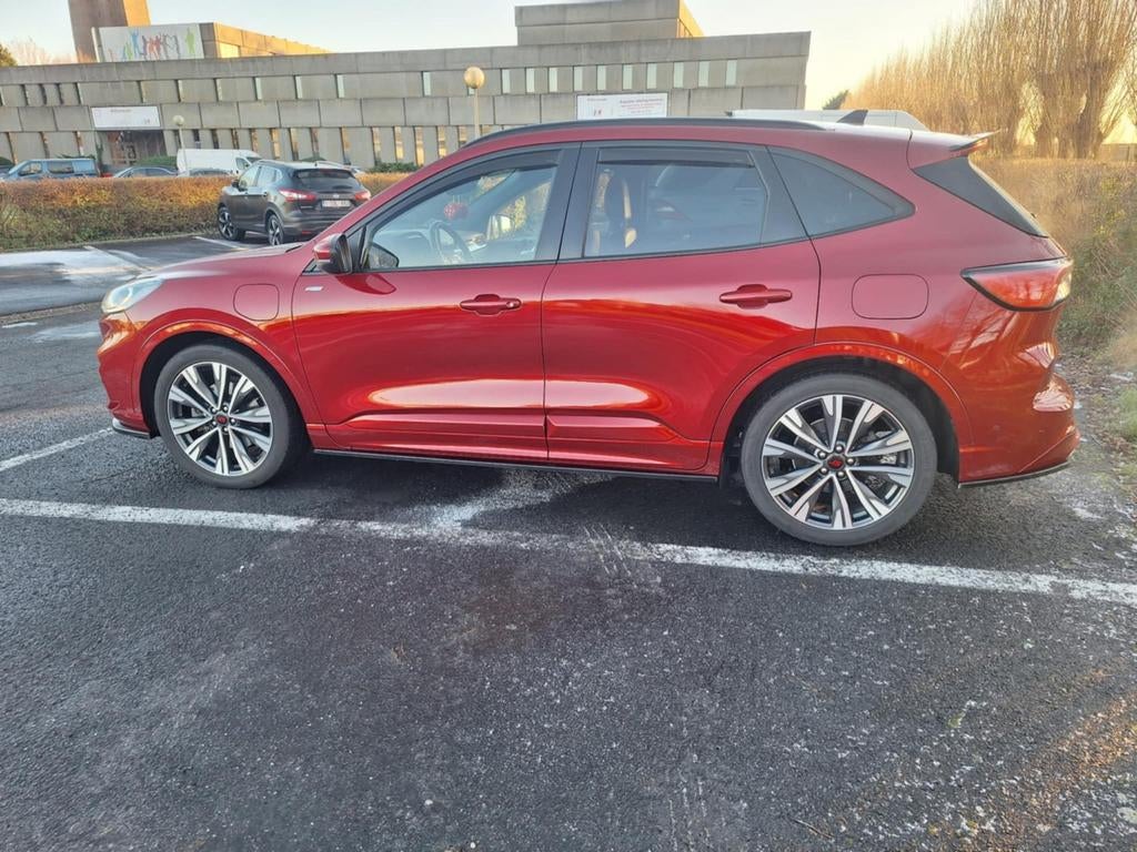 Ford kuga 2,5 phev, Particulier, Achat