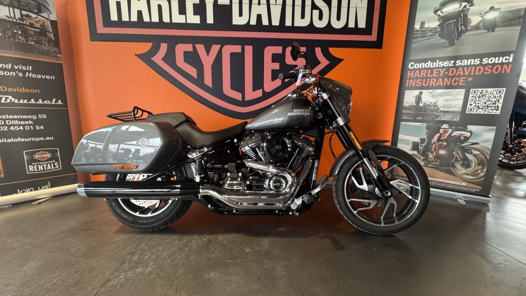 Harley-Davidson Chopper SPORTGLIDE (bj 2022), Motoren, Motoren | Harley-Davidson, 1753 cc, Overig, ABS