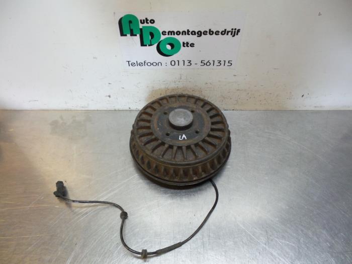 Roulement de roue arrière d'un Renault Clio (Clio 4 12-), Renault, -, 3 mois de garantie, Utilisé