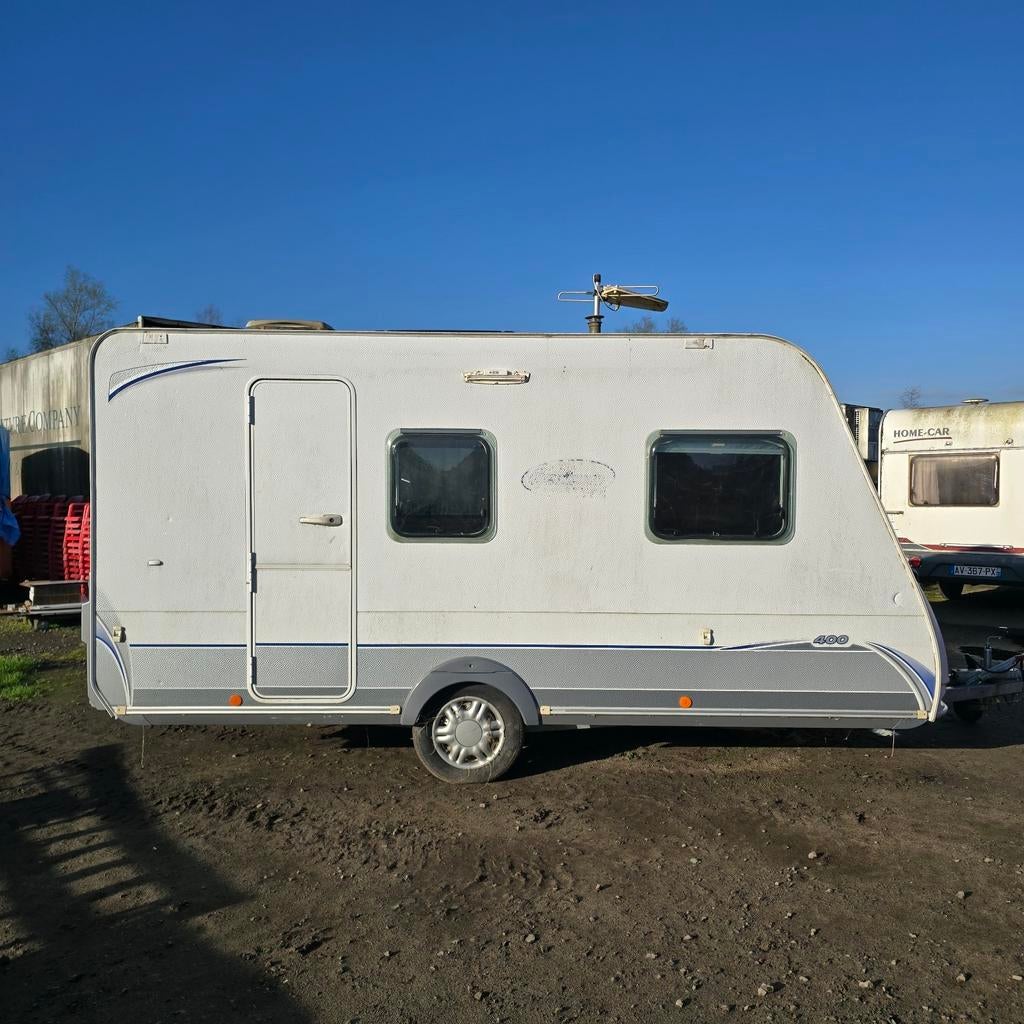 Caravan caravalair slaapkamer Badkamer wc douche camping B&B, Enlèvement