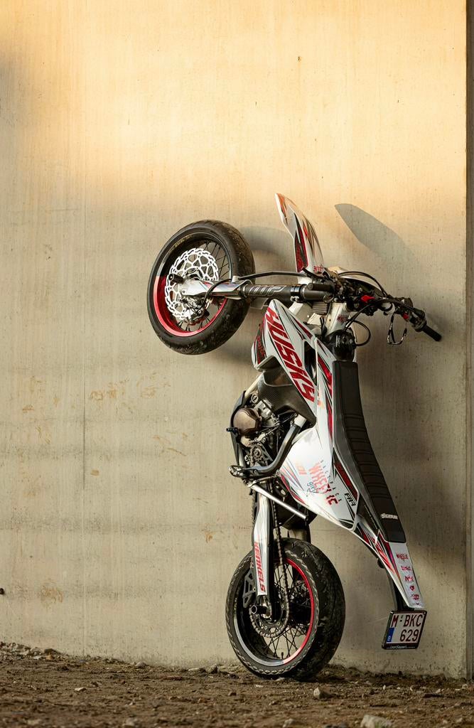 Supermoto FE501, Motoren, Particulier, Meer dan 35 kW, Minimaal motorrijbewijs A2, 1 cilinder