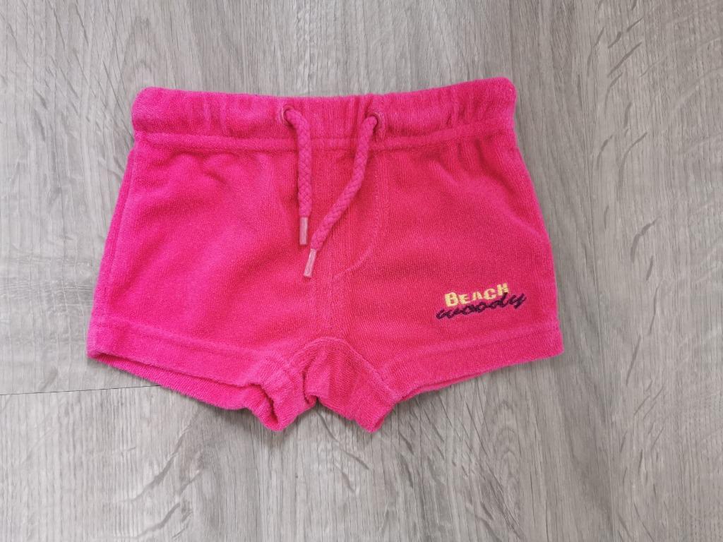 Short Woody - maat 56, Broekje, Meisje, Ophalen of Verzenden, Zo goed als nieuw