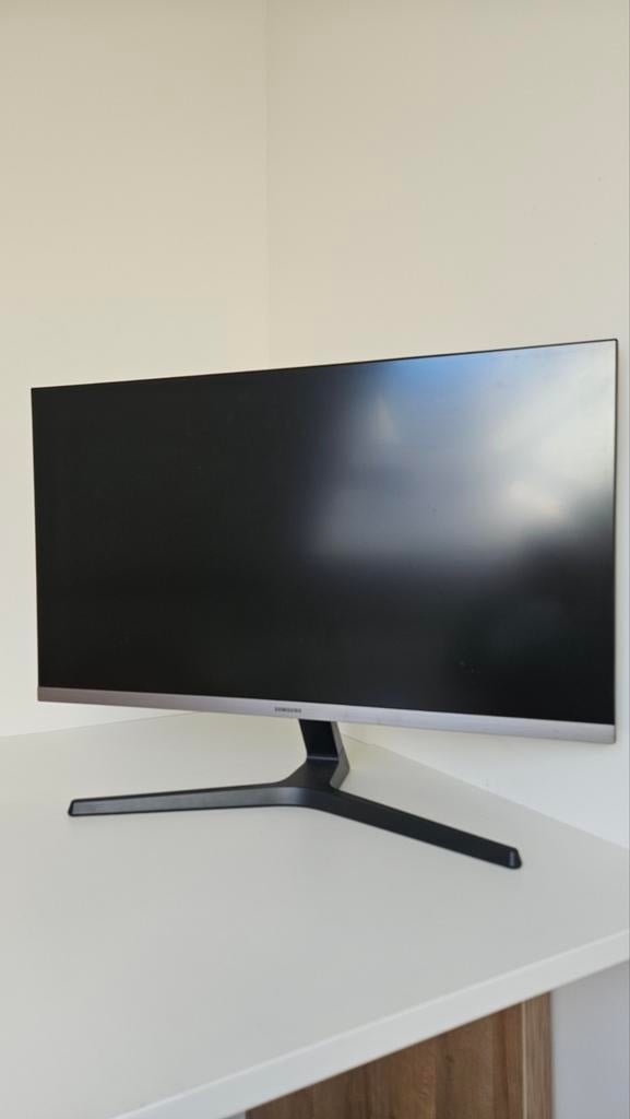 Samsung ultra hd monitor 4K UR55, Gaming, 3 à 5 ms, HDMI, IPS