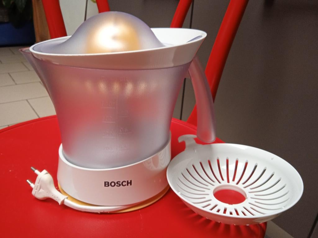 Presse-fruits Bosch totalement neuf, Electroménager, Enlèvement, Neuf, Électrique, Presse-agrumes
