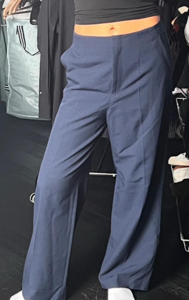 Vintage Hugo Boss trousers, Maat 38/40 (M), Zo goed als nieuw, Lang, Hugo Boss