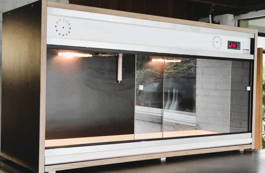 Warmtekooien , ziekenkooien , couveuse's .Nieuw Garantie, Dieren en Toebehoren, Vogels | Hokken en Kooien, Nieuw, Hout, Ophalen of Verzenden