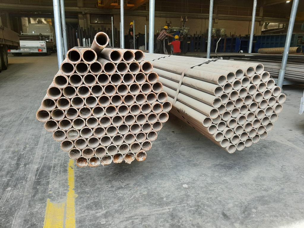 Stalen buizen 17 - 27 - 34 - 42 - 48 mm - wanddikte 3 mm, Doe-het-zelf en Bouw, Metalen, Ophalen, Metalen constructie buizen, Zo goed als nieuw