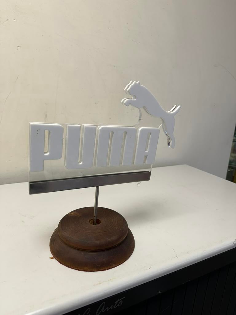 Présentoir publicitaire du magasin Puma, Collections, Enlèvement ou Envoi, Utilisé, Panneau publicitaire