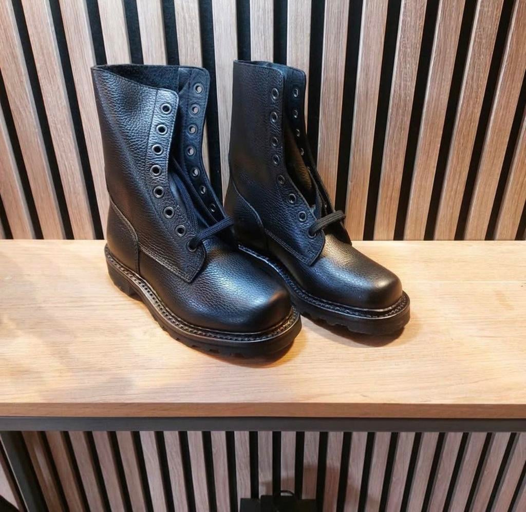 Chaussures ABL taille 37 , 38 ,45, Enlèvement, Comme neuf