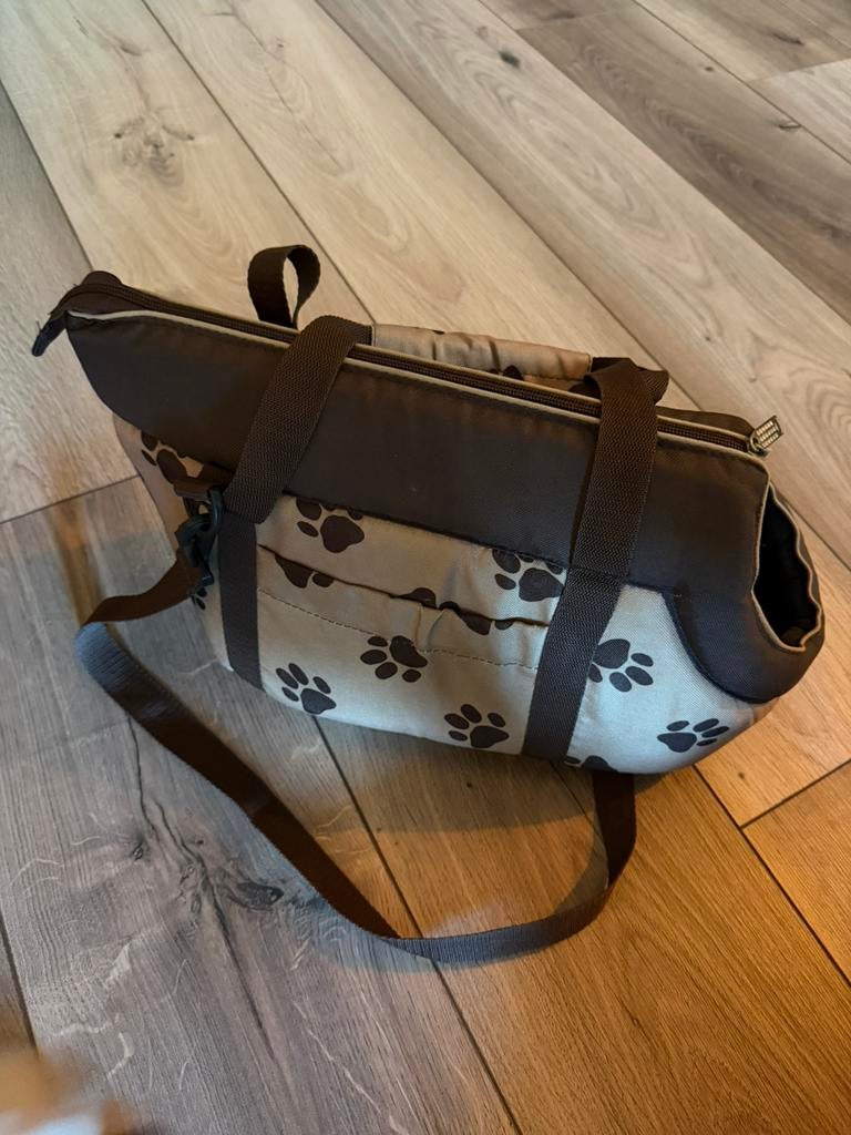 Honden draagtas, Motoren, Ophalen, Zo goed als nieuw
